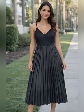 Zara Elegant Black Pleated Midi Dress with Spaghetti Straps Size S